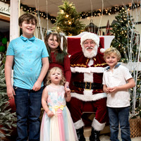 Santa Family 23