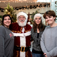 Santa Family 24