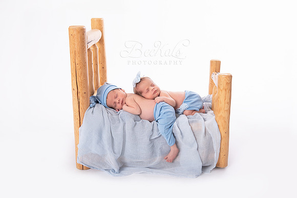 Twin Newborns in Studio
